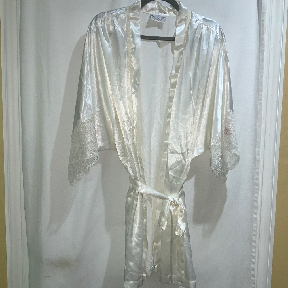 Val Mode Lingerie Sz M satin Kimono robe embellished vintage